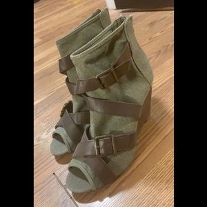 Roberto Vianni booties